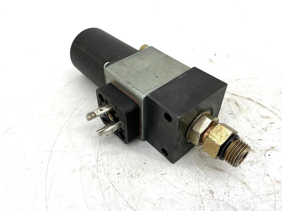 Used Rexroth HED8OA12/100K14S/12 Pressure Switch Plug-In 4-Pin 5A 250VAC 0.03A 125VDC