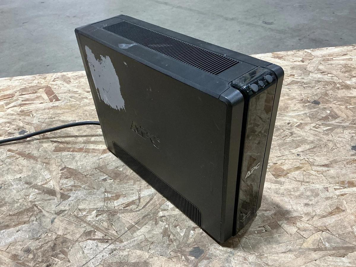 Used APC BR1500G Uninterruptible Power Supply 12A 120V 50/60HZ MISSING BATTERY