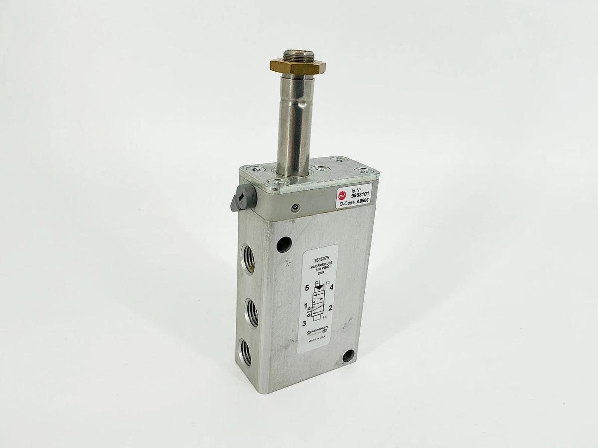 New Norgren 2636075 Solenoid Valve 150PSIG 9933101 W/O Coil - No Box