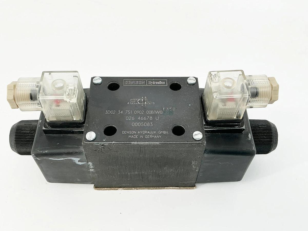 Used Denison 3D02-34-751-0902-00B1W0-1351 Solenoid Valve 115V 60Hz 0005083