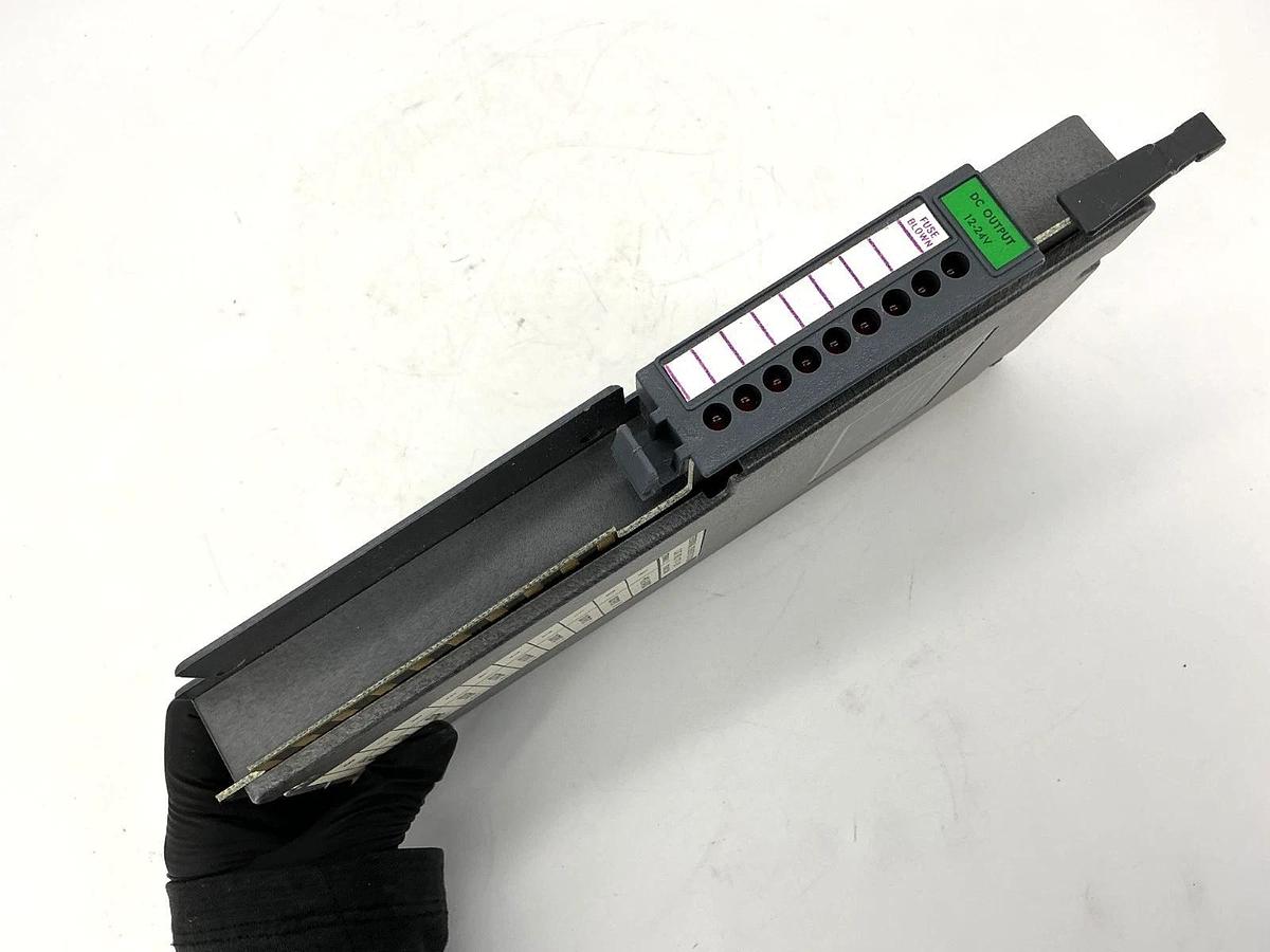 Used Allen Bradley 1771-OB DC Output Module 8-Point 12-24VDC 1771OB