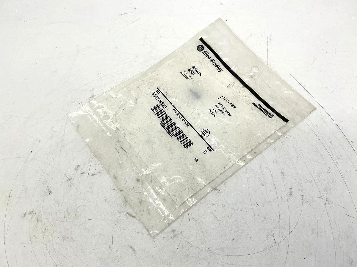 Lot of 2 New Allen Bradley 800T-N62G Ser C LED Lamp Wedge Base 1 Chip Green 24V