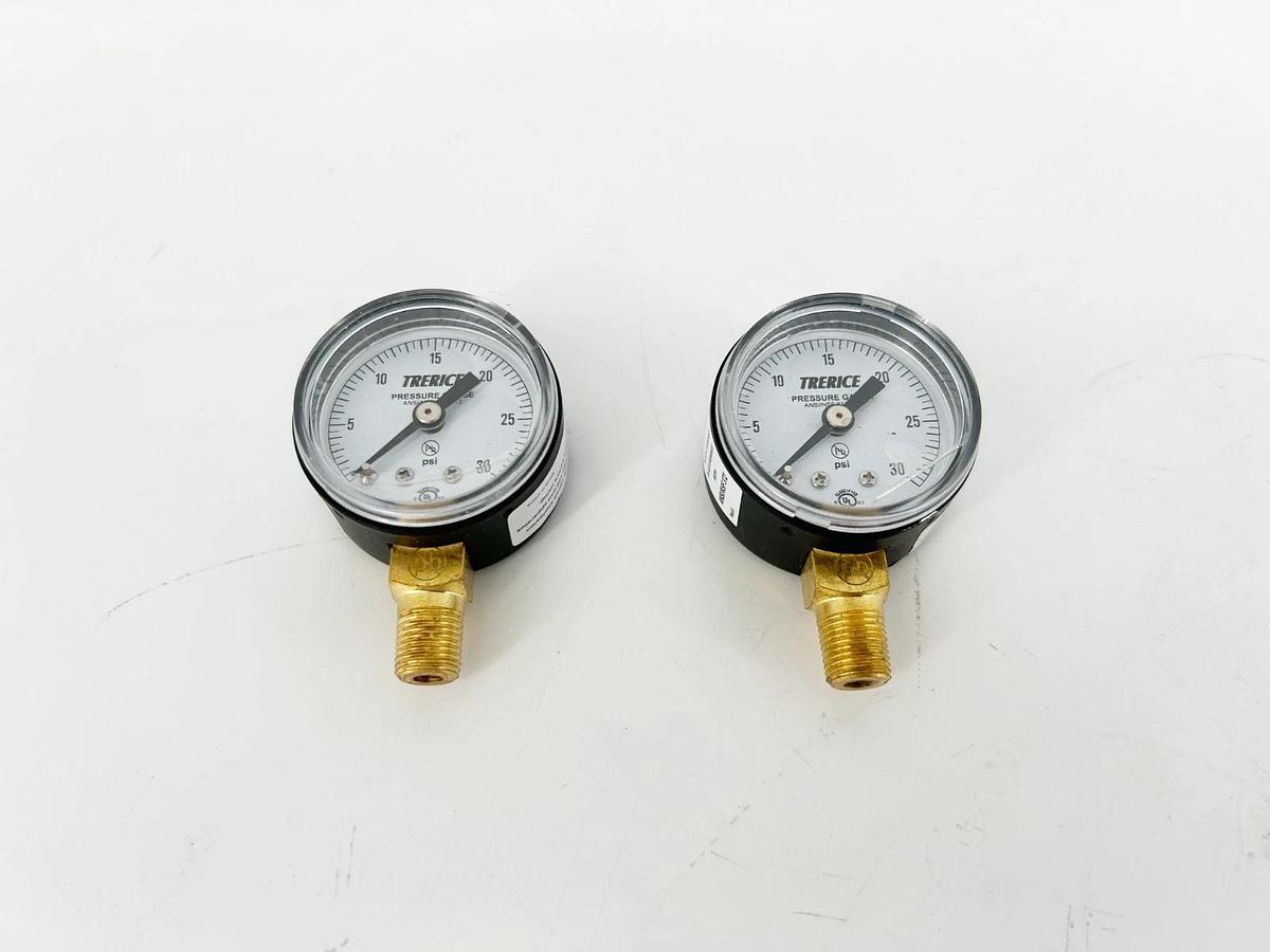 Lot of 2 New Trerice 800B1501LA30 Pressure Gauges 800B 1-1/2" 0-30psi 1/8" LM