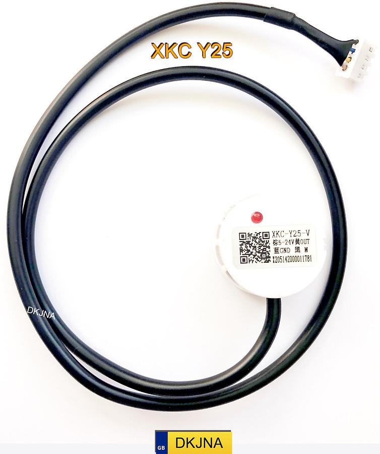 New Banner Engineering LG10A65PI Laser Gauging Sensor S: 75-125mm 8-Wire 54095