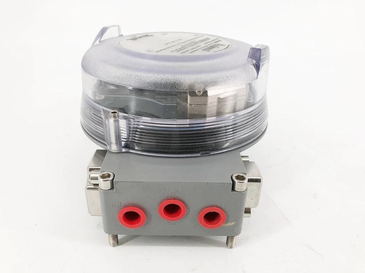 New StoneL Axiom AN35S1NC18RA-NPP01 Intrinsically Safe Valve Monitor - No Box