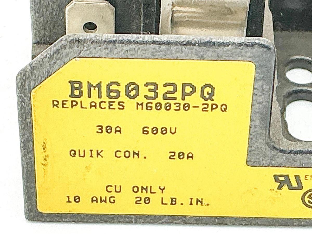 New Bussmann BM6032PQ Dual Fuse Block 30A 600V Replaces M60030-2PQ - No Box