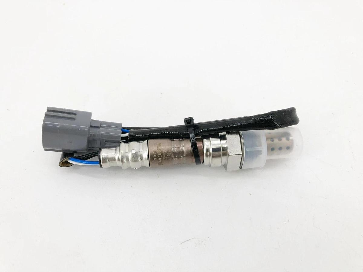 Lot of 2 New DriveWire ARBT960915 O2 Sensors