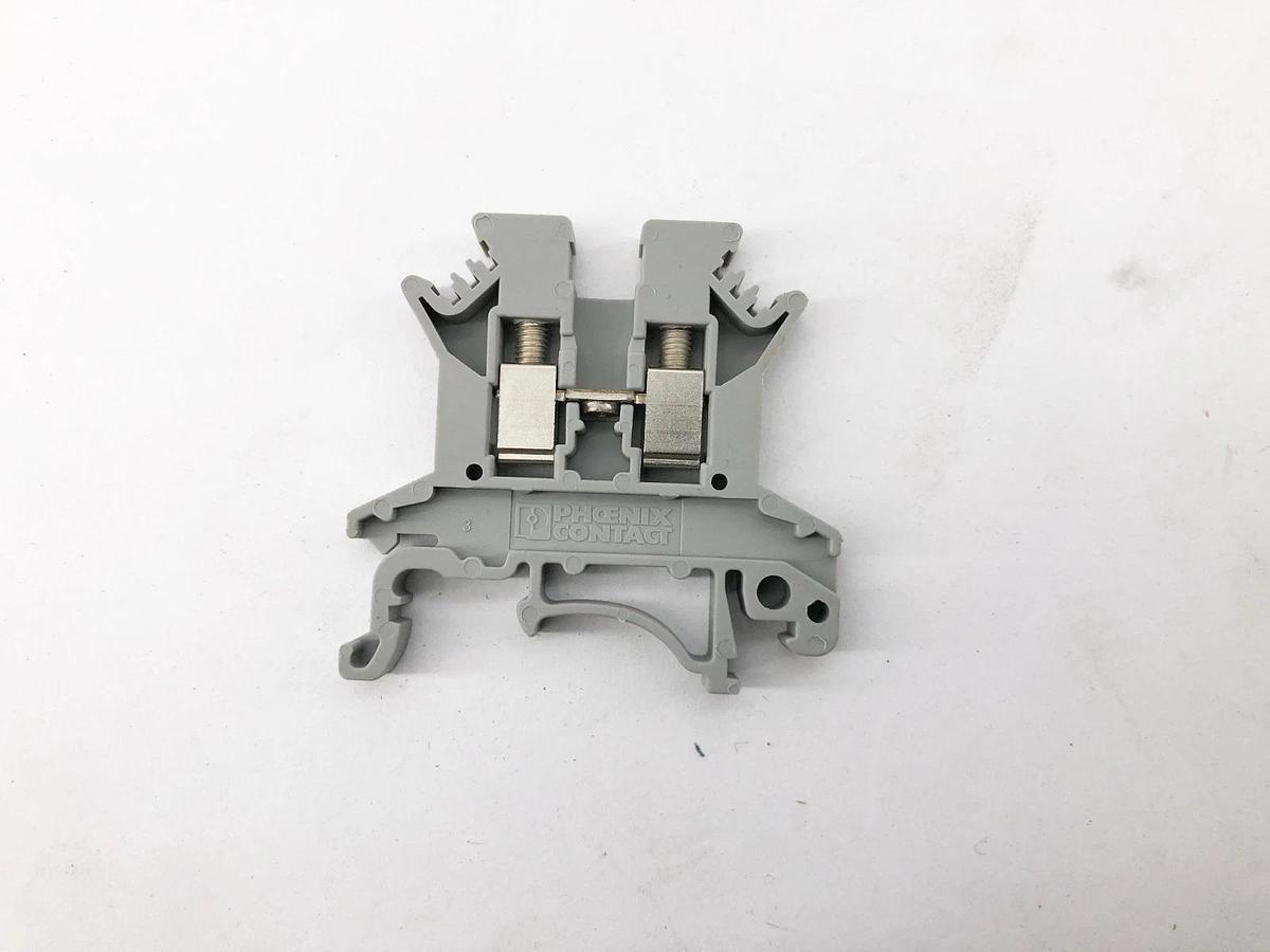 Box of 50 New Phoenix Contact UK 2,5 N Feed-Through Terminal Blocks 3003347