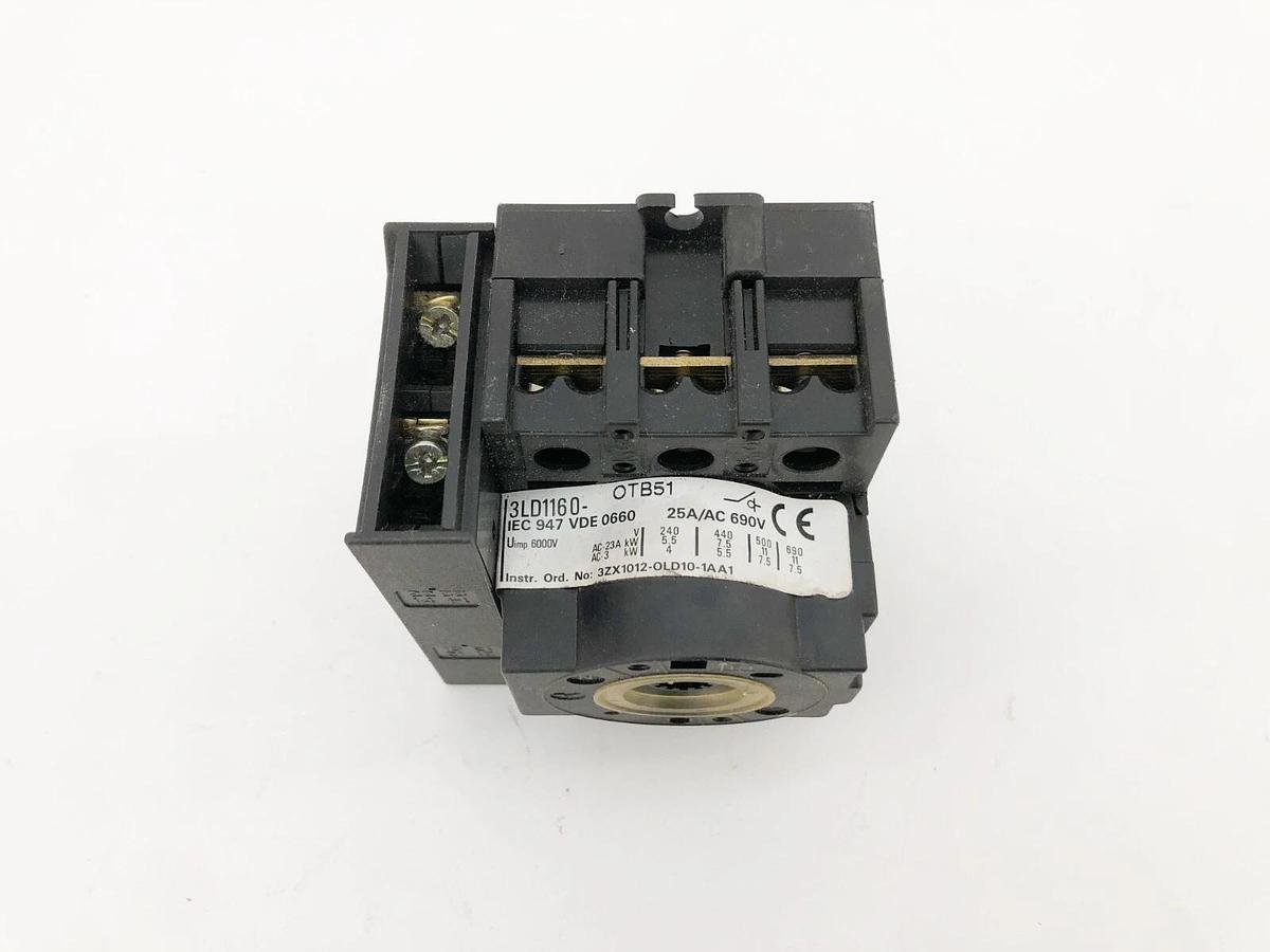New Siemens 3LD11600-OTB51 Disconnect Switch 25A 400V - No Box
