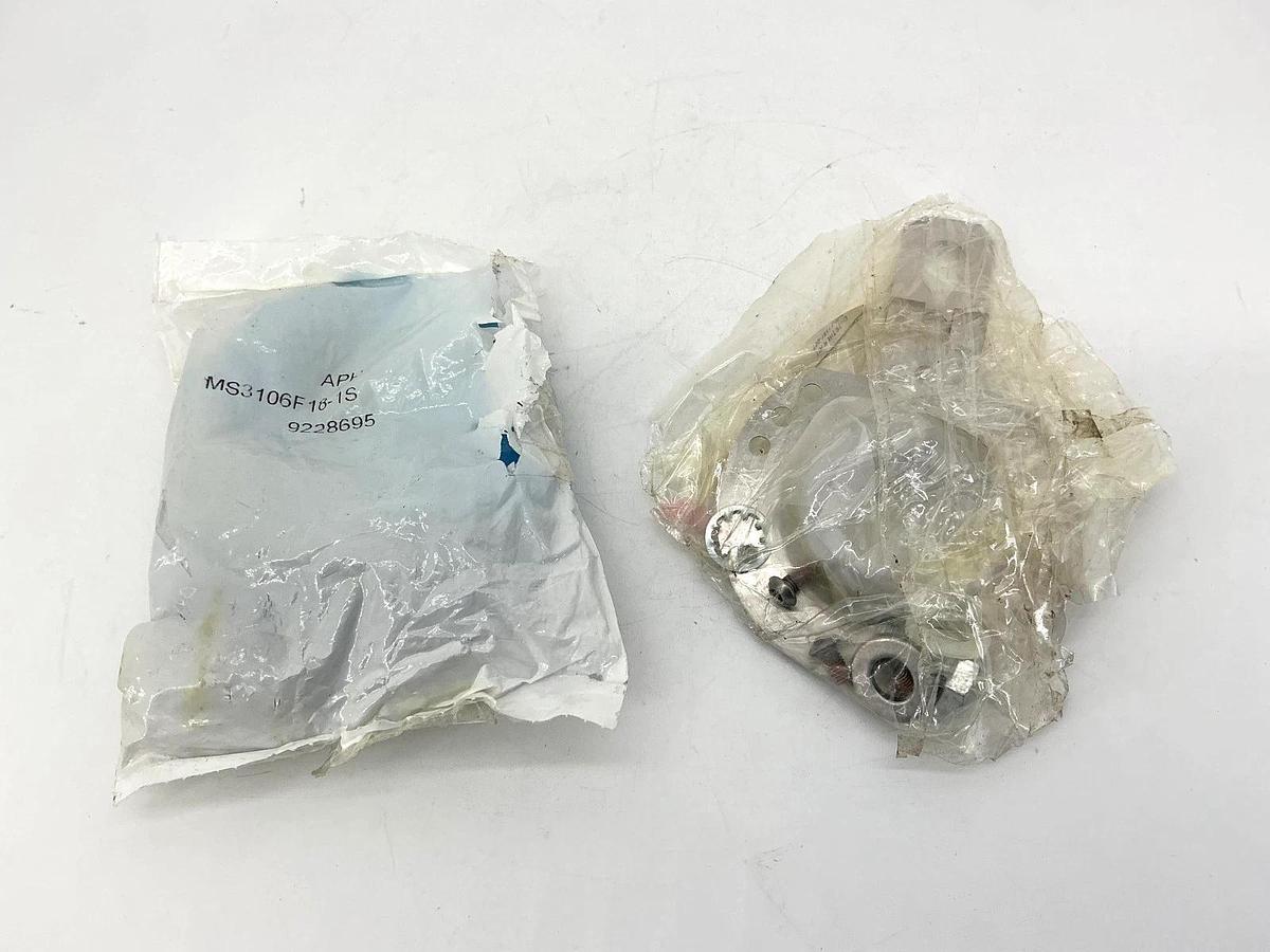New BEI Sensors 01070-1319 Encoder HS35F-62-R5-BS-1024-ABZC-28V/V-SM18-S No Box