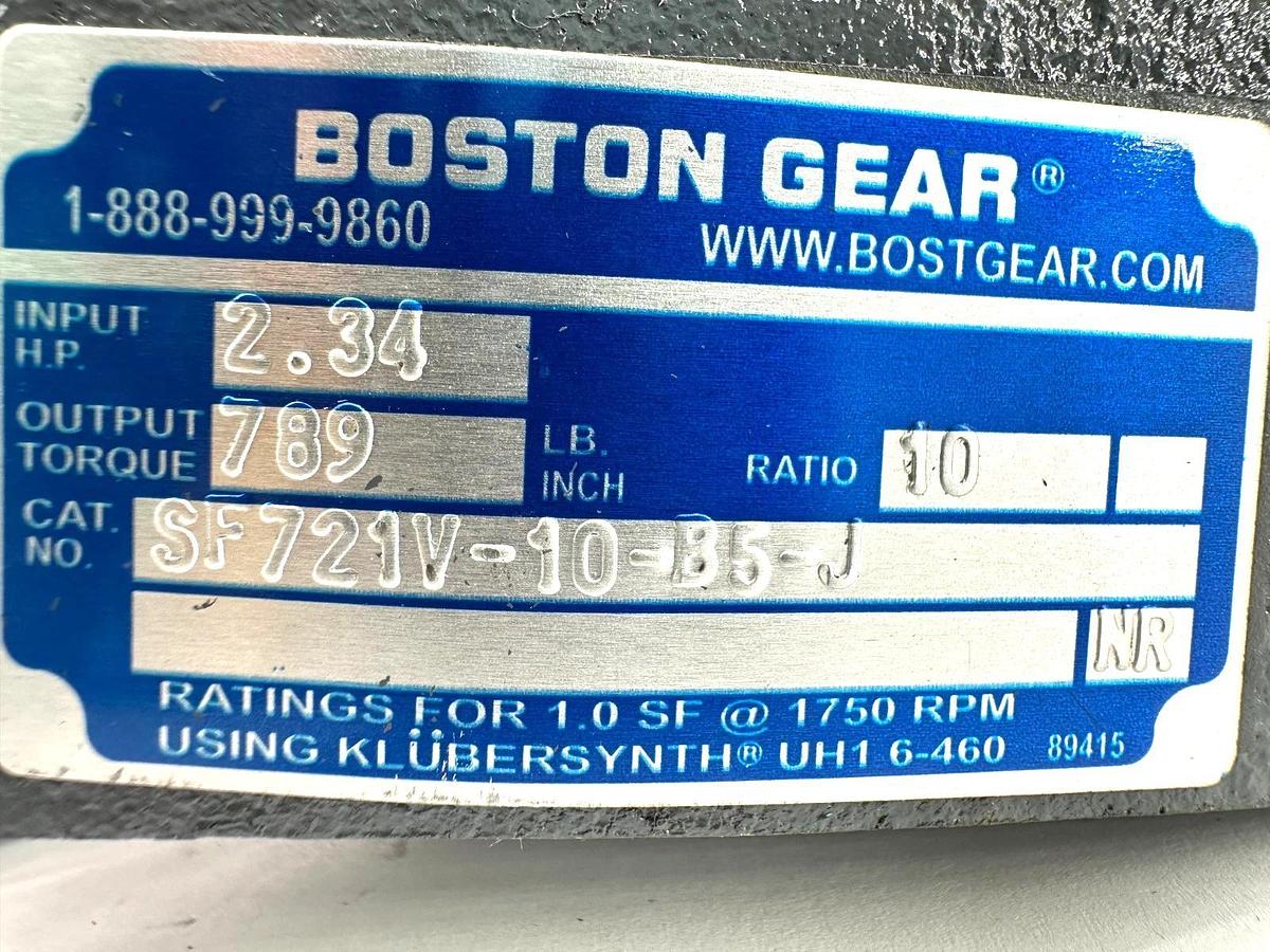 New Boston Gear SF721V-10-B5-J Worm Gear Speed Reducer 10:1 Ratio