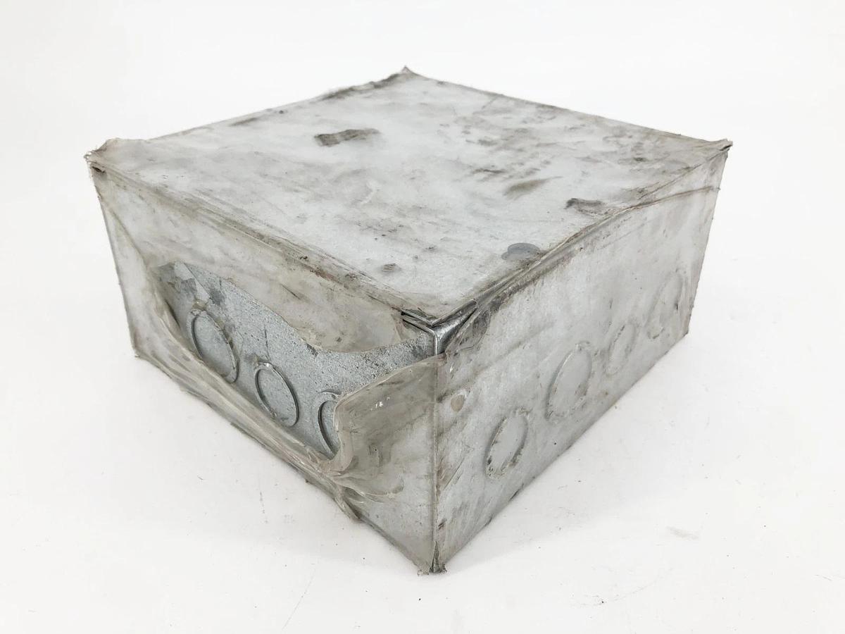 New Hoffman A-SG8X8X4 Screw Cover Pull Box 42040 - No Box