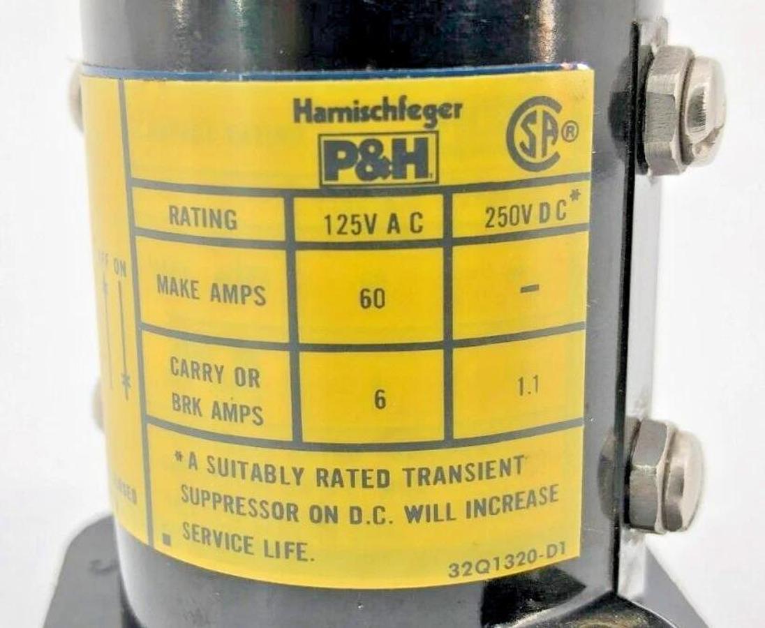 New P&H 32Q1320-D1 Relay Switch Push Button