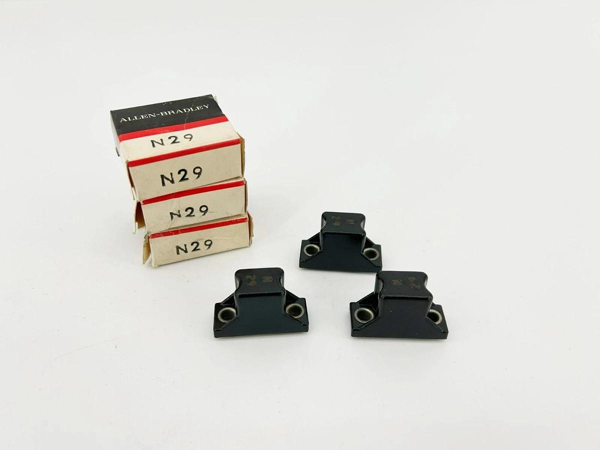 Lot of 3 New Allen Bradley N29 Heater Elements