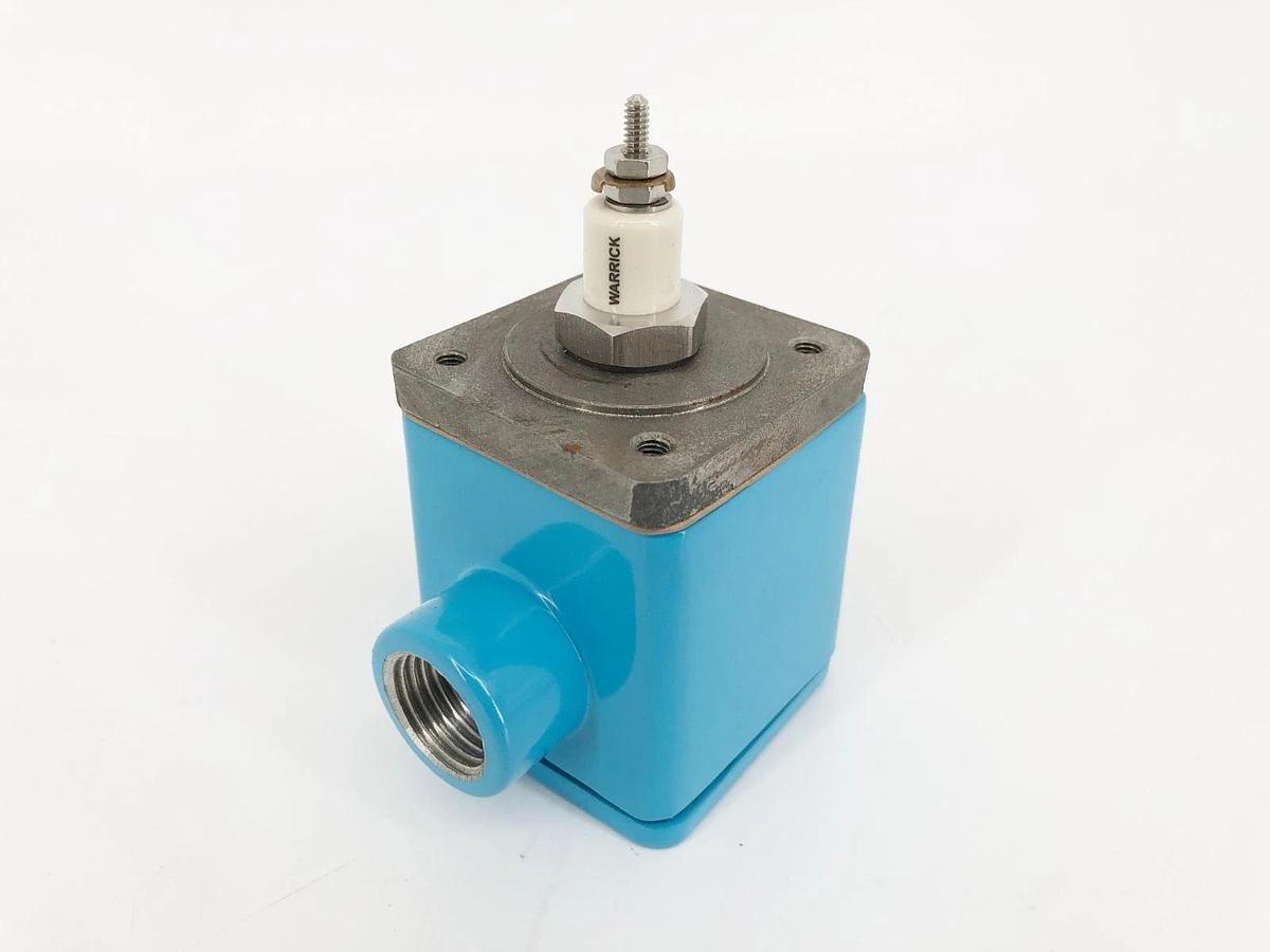 New Warrick Controls Gems Sensors 3E1A Threaded Single Probe Fitting 1" NPT