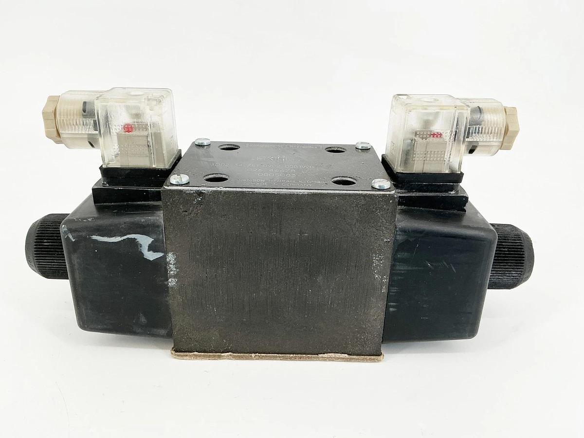 Used Denison 3D02-34-751-0902-00B1W0-1351 Solenoid Valve 115V 60Hz 0005083