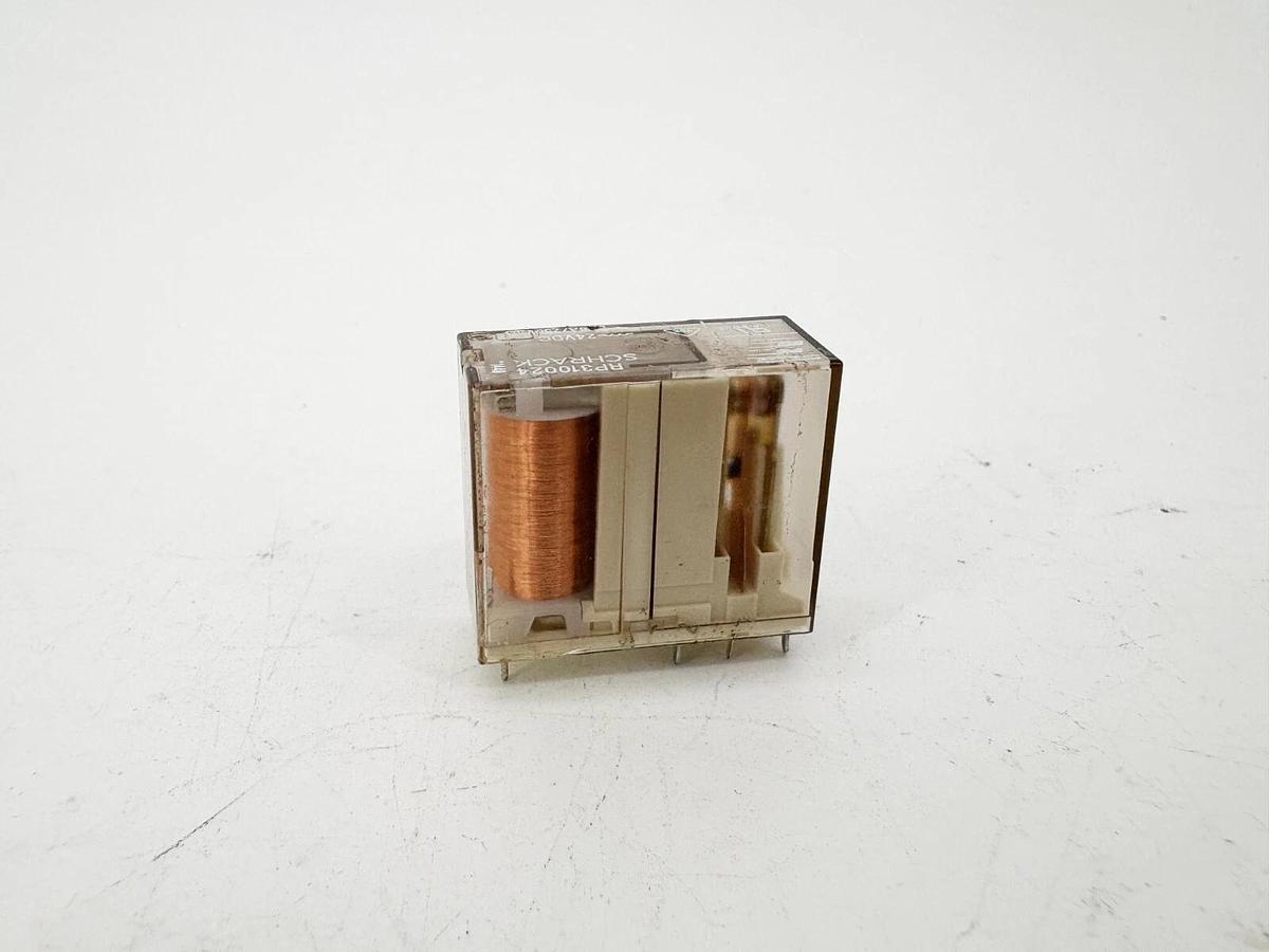 New Schrack RP310024 General Purpose Relay 24VDC Coil