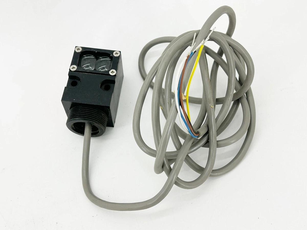 New Banner Engineering SMA95R Photoelectric Sensor 60M Range 130V 25887