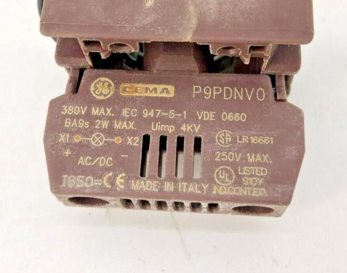 New GE General Electric P9MLGDAJL Pilot Light, Yellow Lens P9PDNV0
