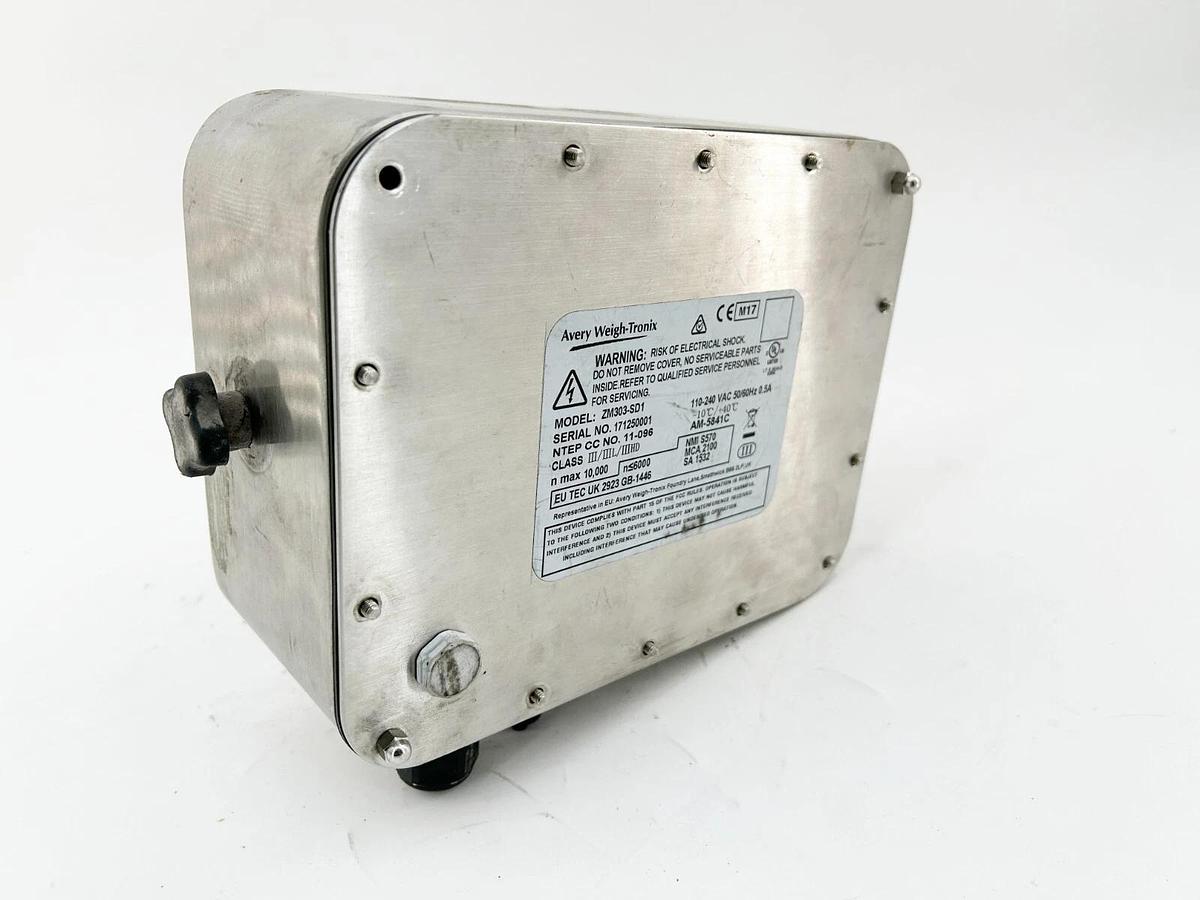 Used Avery Weigh-Tronix ZM303-SD1 Weight Indicator Multi-Function LCD Display 240V