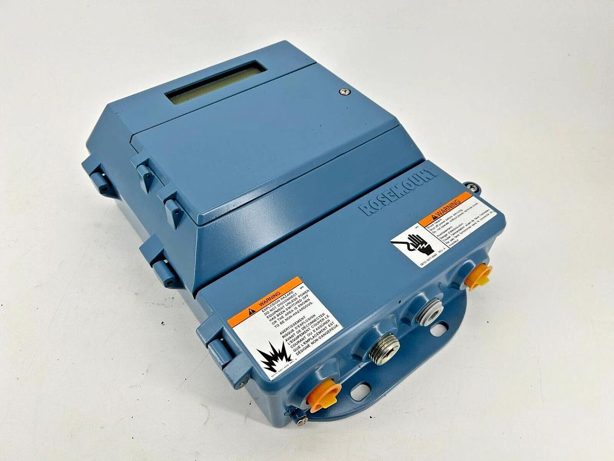 New Rosemount 8712ESR1A1M4 Transmitter 2A 250V 50/60Hz