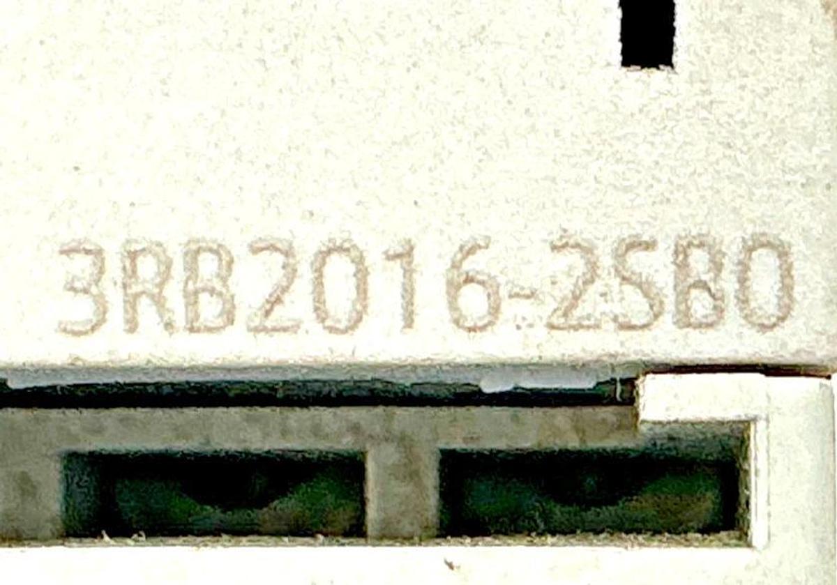 Used Siemens 3RB2016-2SB0 Overload Relay 5-Pole 3-12A 600VAC 50/60HZ