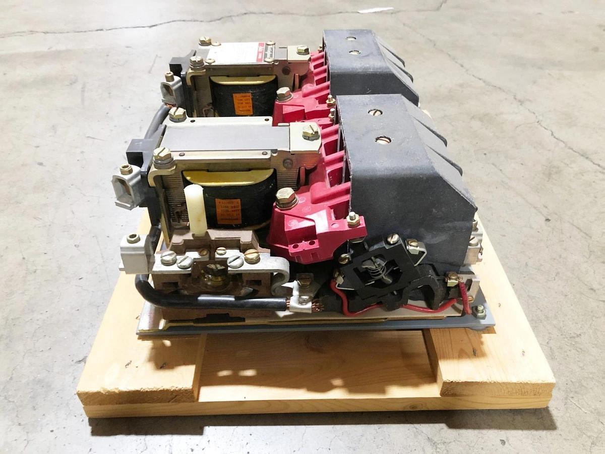 New Westinghouse 11210K4CCN Life-Line Starter 110/120V Size 4 135A - No Box