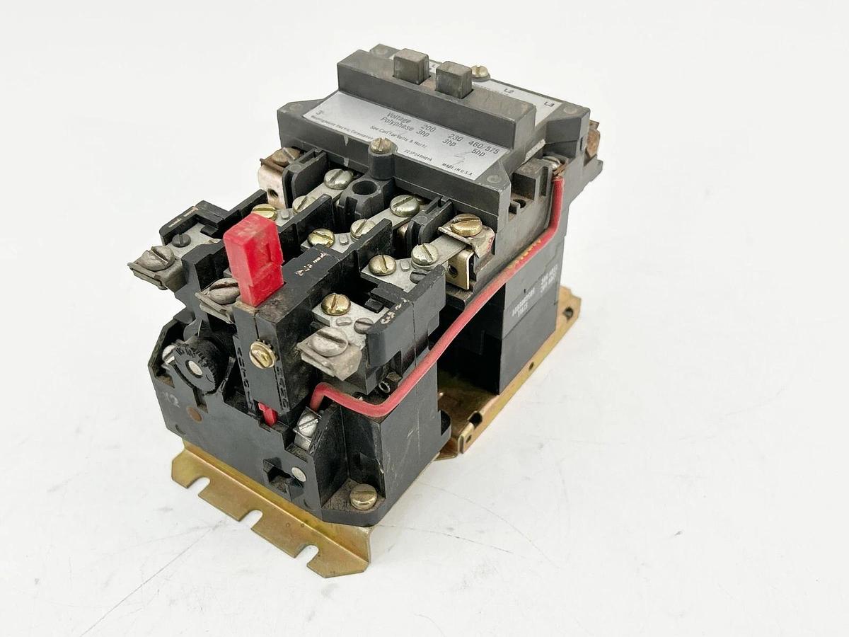Used Westinghouse A200M0CAC Motor Starter 3P Size 0 18A 120V 5HP 480V 50/60Hz