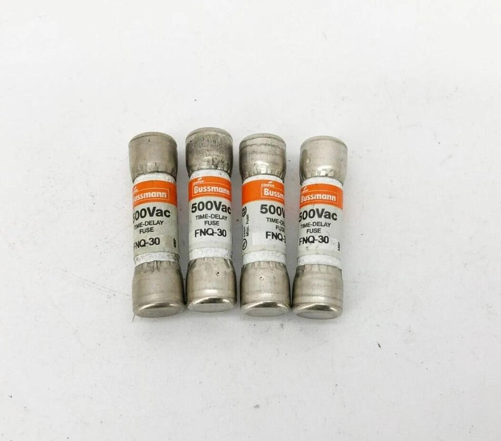 Lot of 4 New Bussmann FNQ-30 Time Delay Fuses 30 A 500VAC