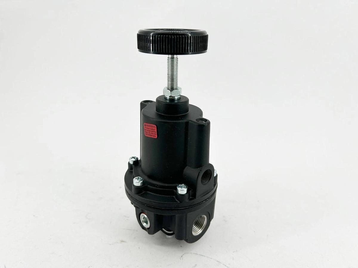 New Parker P3RA10233 Precision Regulator 3/8" NPT 500psi Max