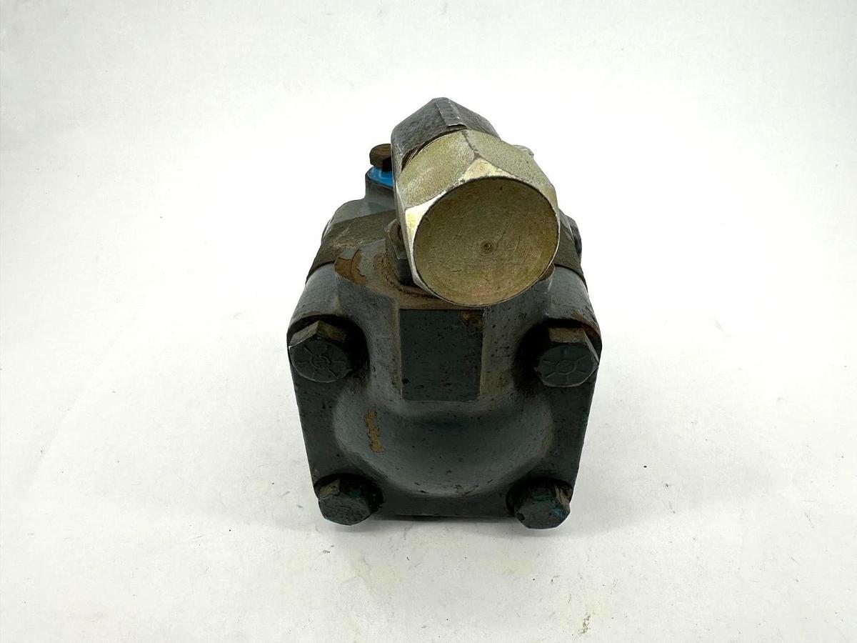 Used V201F13S39C11 Hydraulic Vane Pump 0.85" OD 13 Teeth V20