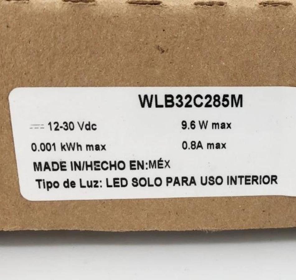 New Banner Engineering WLB32C285M LED Workstation Light 12-30VDC 9.6W