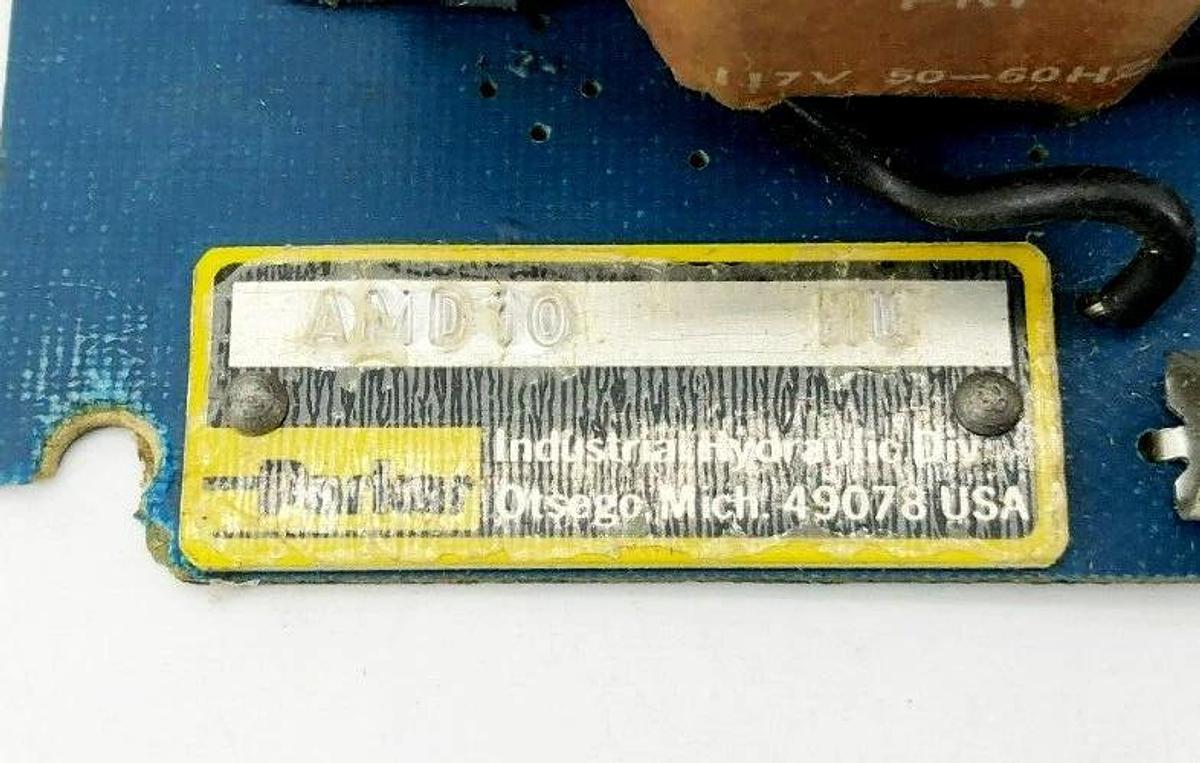 Used Parker AMD10-HU Circuit Board (For Parts Only)