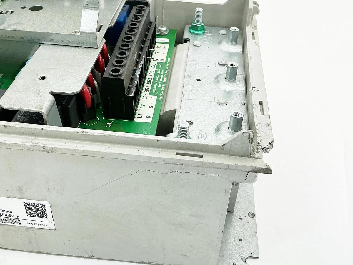 Used Allen Bradley 20G11NE1P7JA0NNNNN AC Drive 600Vac 810VDC 1HP 1.7A - For Parts