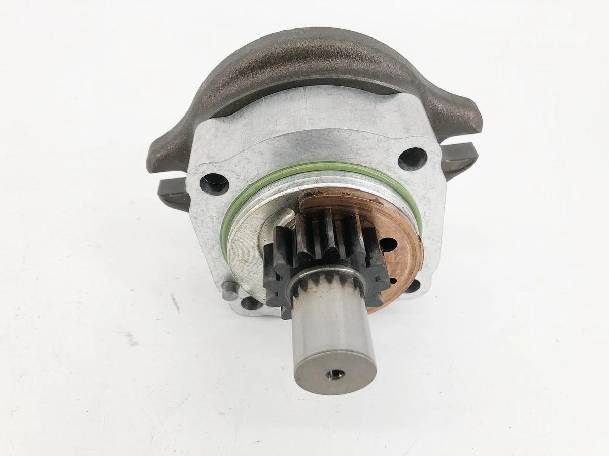 Used Eckerle EIPS2-008RA04-11 S111 Gear Pump 6000200073 (For Parts Only)