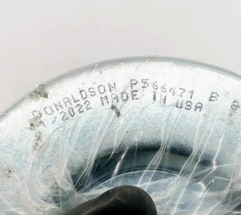 New Donaldson P566471 Cartridge Fuel Filter