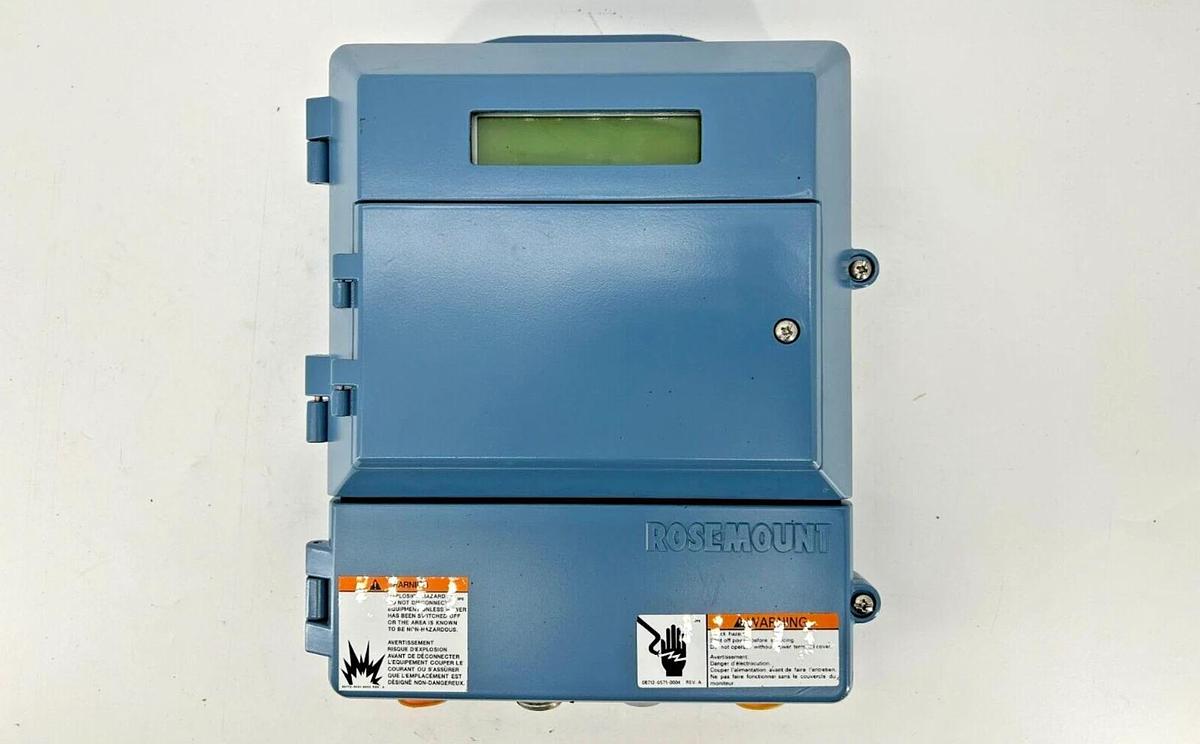 New Rosemount 8712ESR1A1M4 Transmitter 2A 250V 50/60Hz