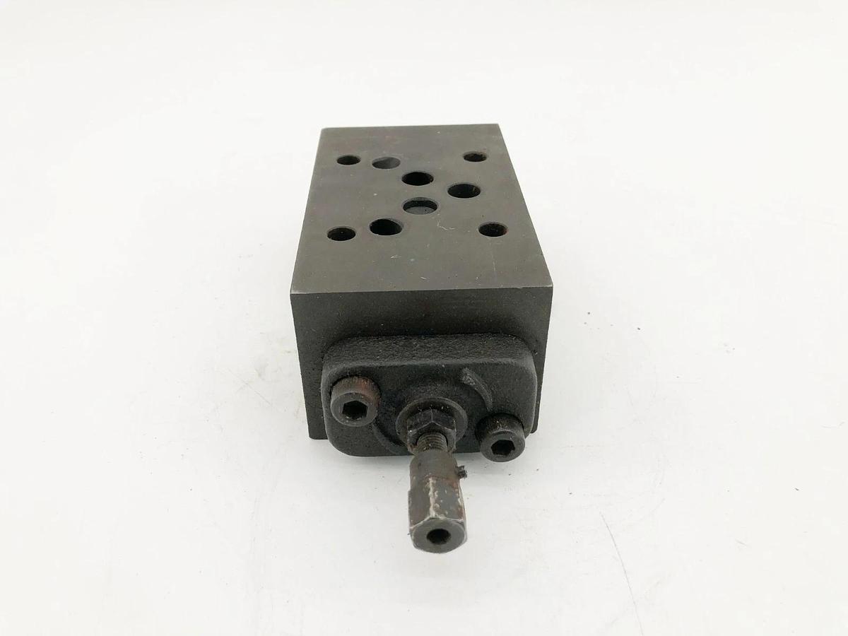 Used Nachi OCY-G03-W-X-J50 Modular Directional Control Valve