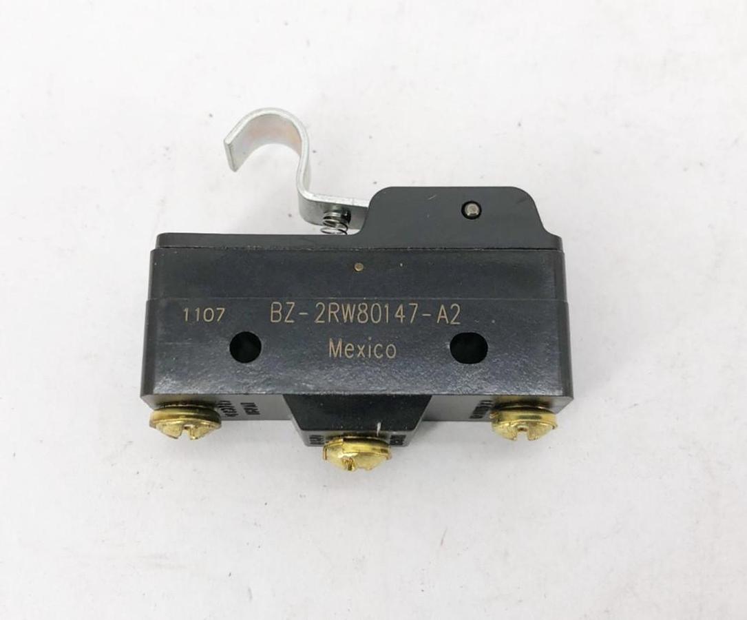 New Microswitch BZ-2RW80147-A2 Snap Action Switch SPDT 15A 125VAC - No Box