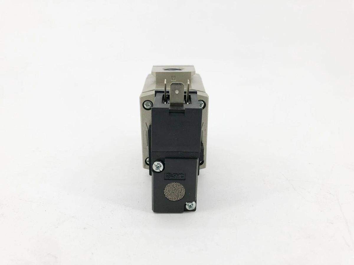 New SMC NAV2000-N02-5DZ Start Up Valve 24VDC 1/4"NPT