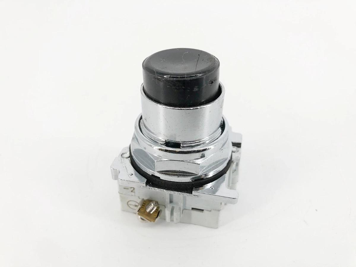 Used Lot of 2 Cutler Hammer 10250T/9100T Momentary Pushbuttons Black