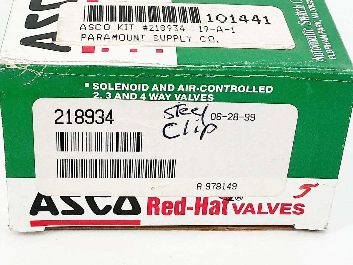 New Box of 10 Asco 218934 Solenoid Coil Clip