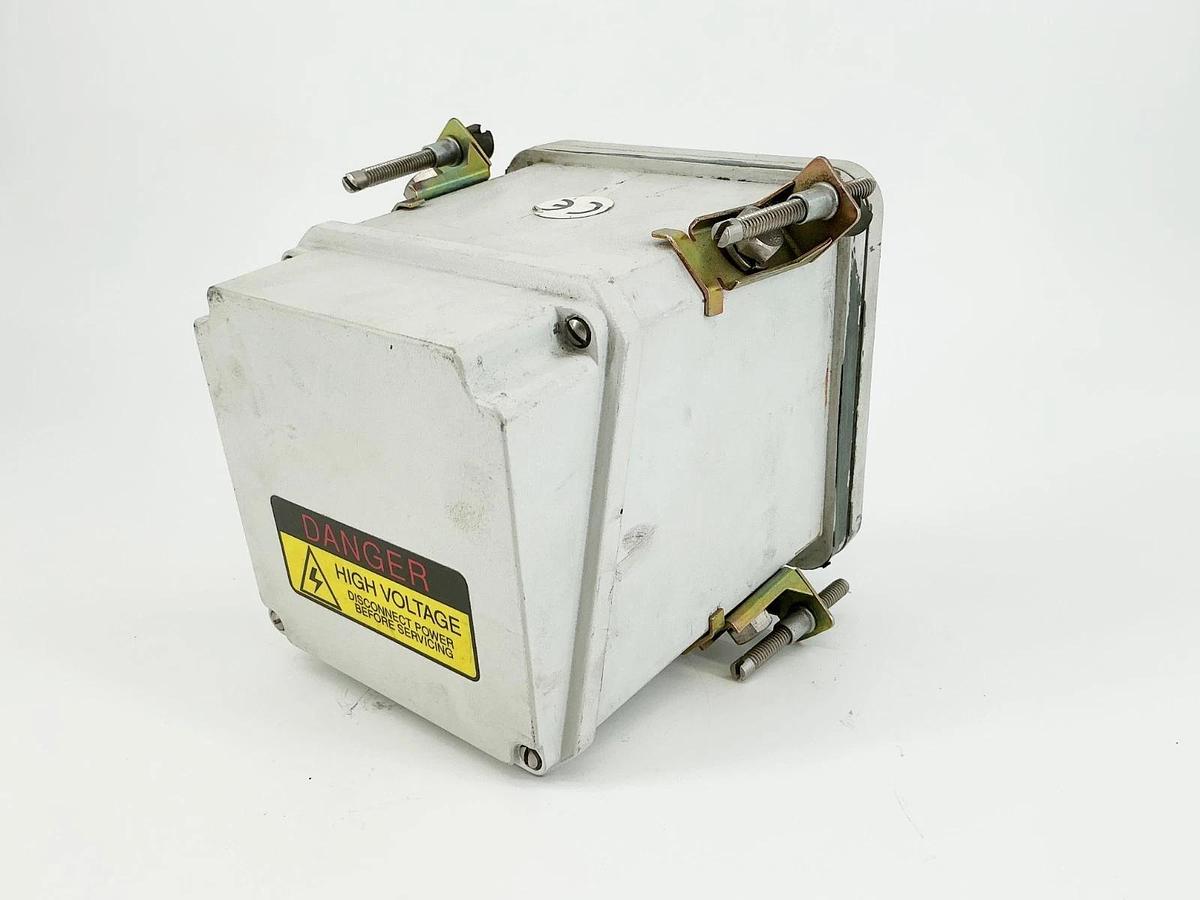 Used ABB TB84PH1000300 PH Analyzer 3 Relay 16VA 240V 50/60Hz Model TB84