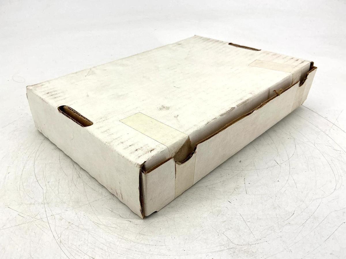 New Eaton Cutler-Hammer E58-30DPS280-EL Ser A2 Photoelectric Sensor 132VAC 50VDC