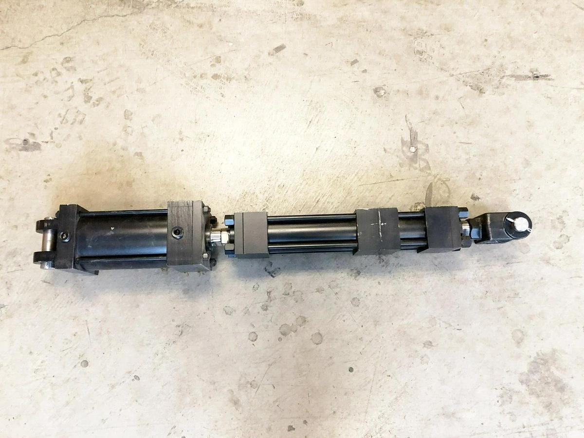 New Purakal 109/3 Hydraulic Cylinder Dwg. 14070070 Bore: 4/4 Stroke: 5/5