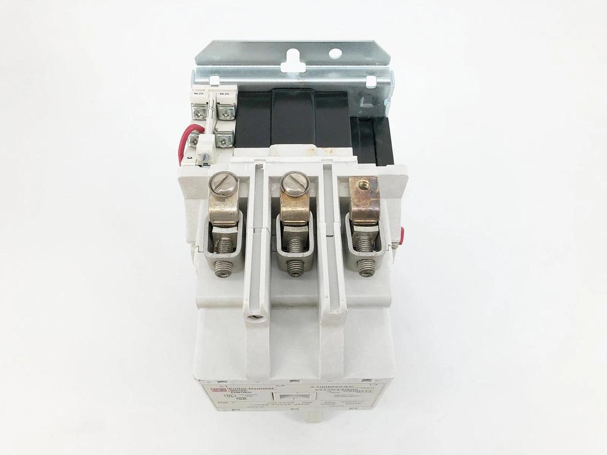 New Eaton A200M3CAC Non-Rev Starter 120V Coil 5277C13G02 3P NEMA 3 Model J