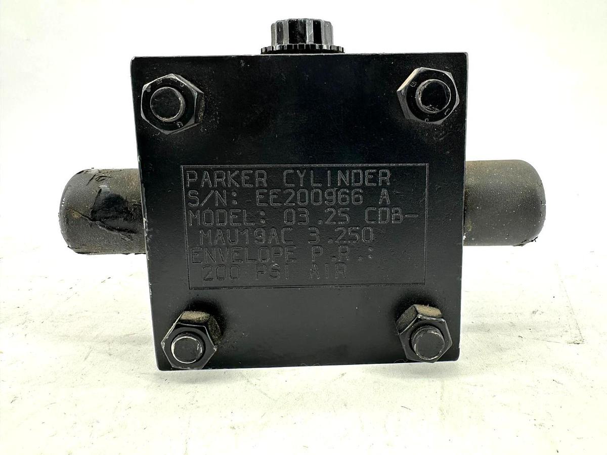 New Parker 03.25 CDBMAU19AC 3.250 Ser MA Pneumatic Cylinder - No Box