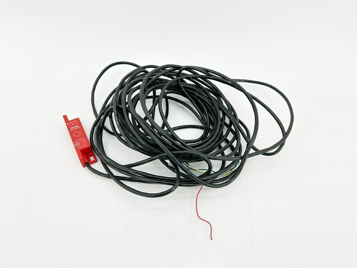 Used Allen Bradley 440N-S32023 Ser. B Non-Contact Safety Switch - 32ft. Cable