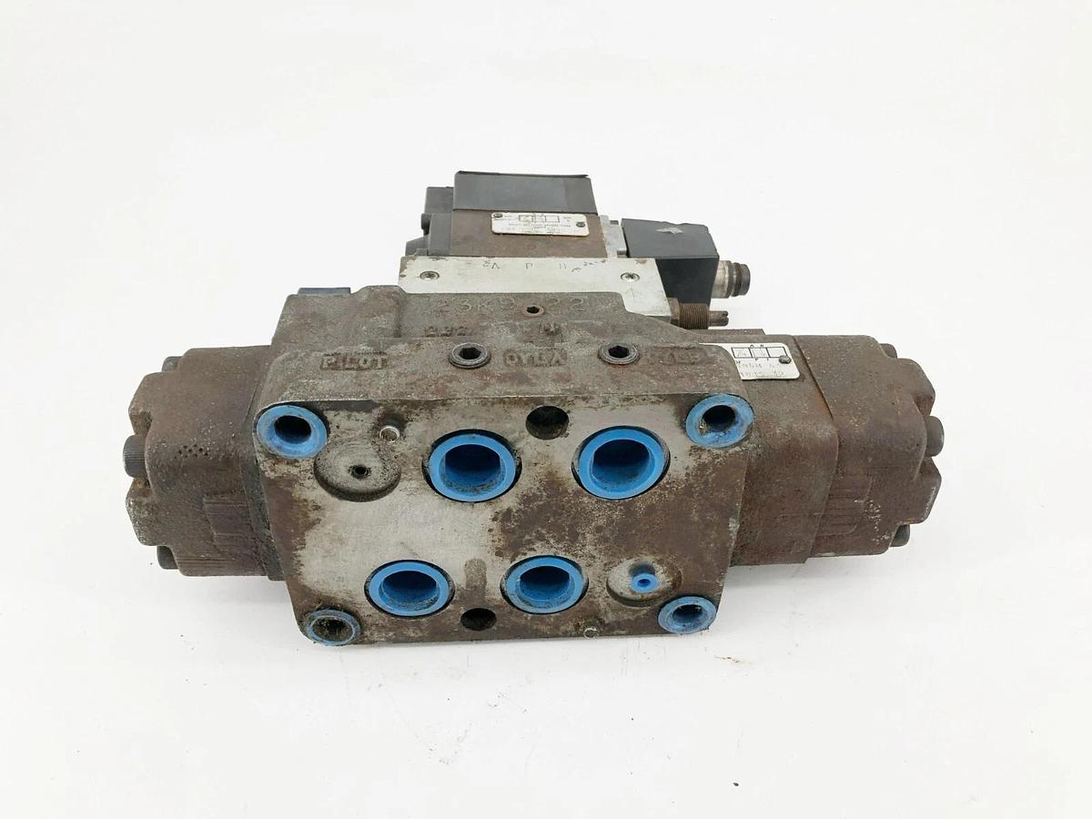 Used Bosch Racine FD4-CTHS-106M-63 Hydraulic Solenoid Valve 110/115V 3000psi Max