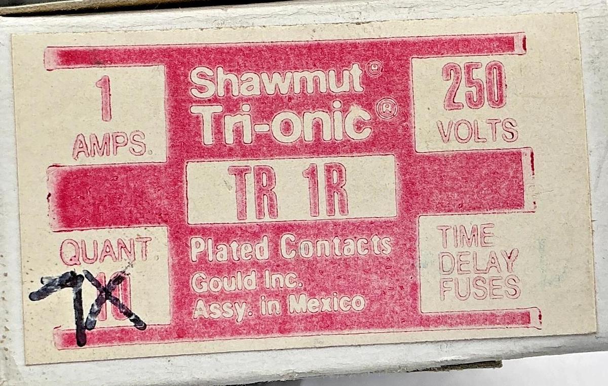 Lot of 7 New Gould Shawmut TR-1R Tri-Onic Time-Delay Class RK5 Fuse 1A 250V TR1R